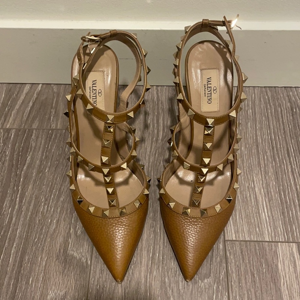 Valentino Rockstuds